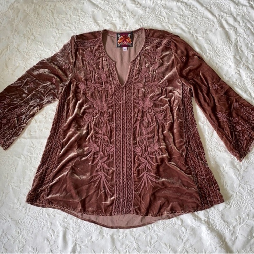 Johnny Was Love Brown Floral Embroidered Velvet Top Women's Size S Silk Blend